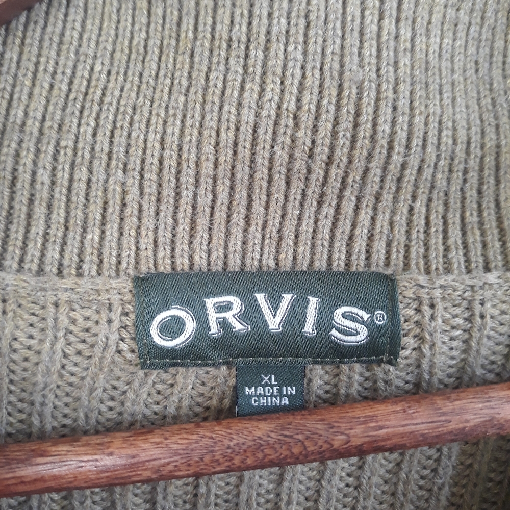 Orvis mens sweater.  Size XL. - Picture 3 of 3